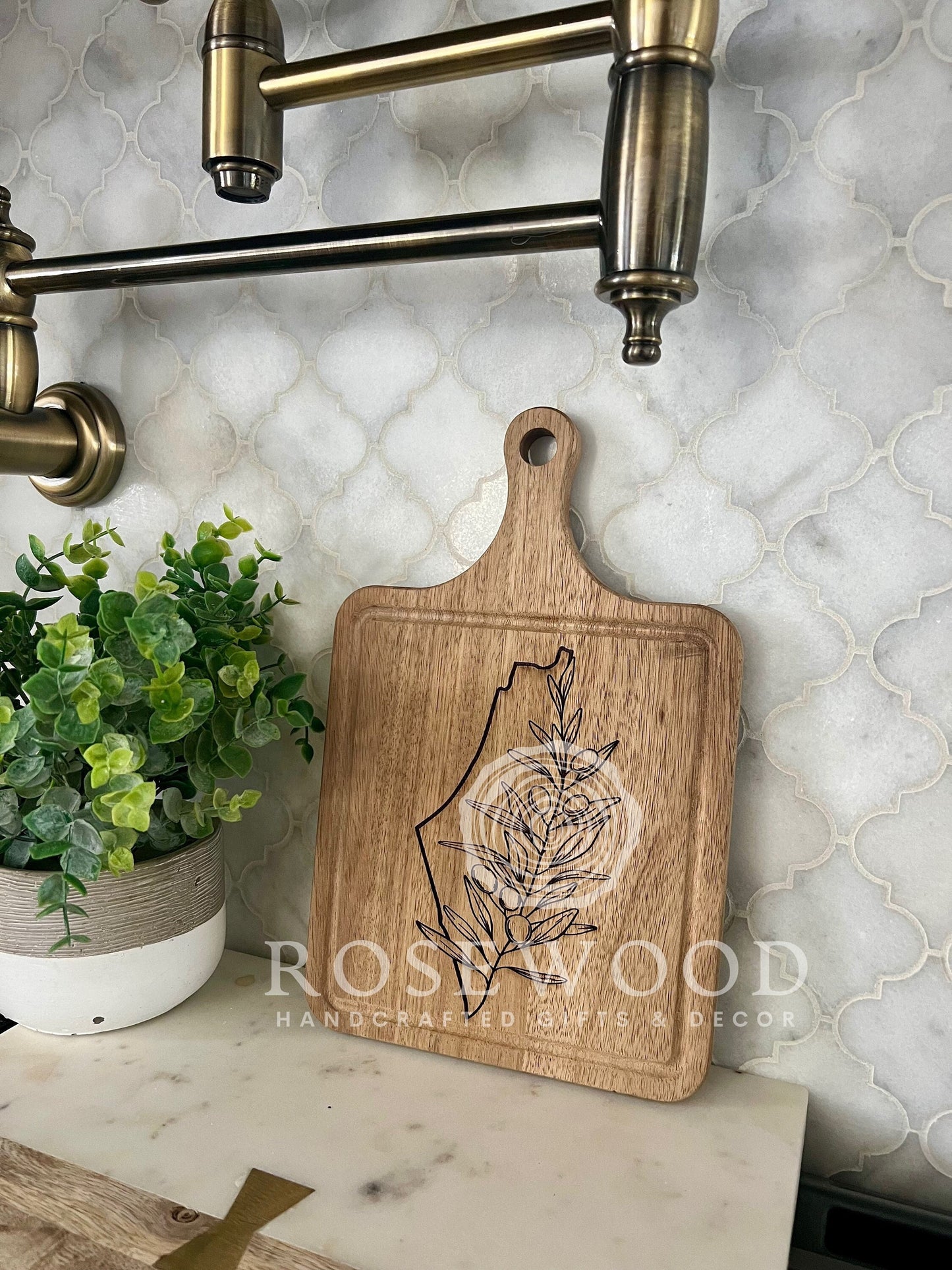 MEDIUM Palestine Olive Branch Engraved Cutting Board | Ramadan | Eid Table Decor -Islamic decor - Eid gift ramadan gift