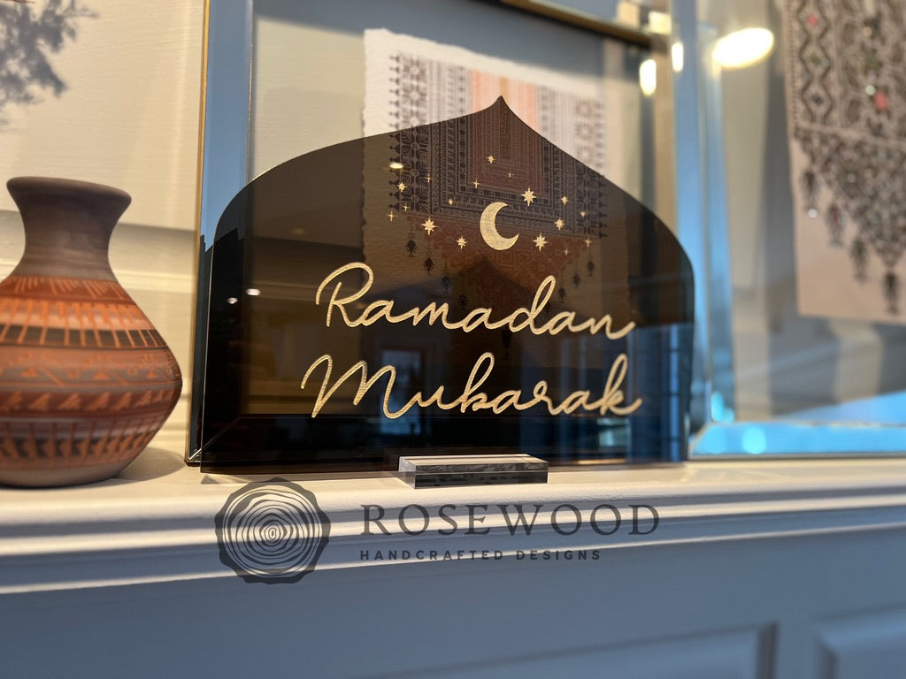 Ramadan Mubarak Table Sign