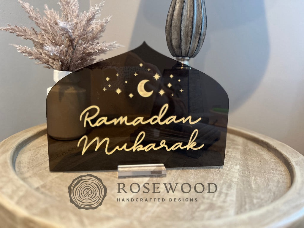 Ramadan Mubarak Table Sign