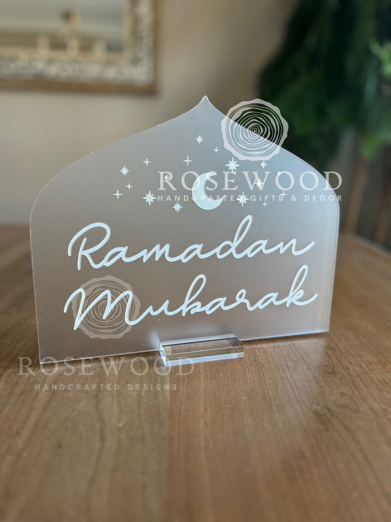 Ramadan Mubarak Table Sign