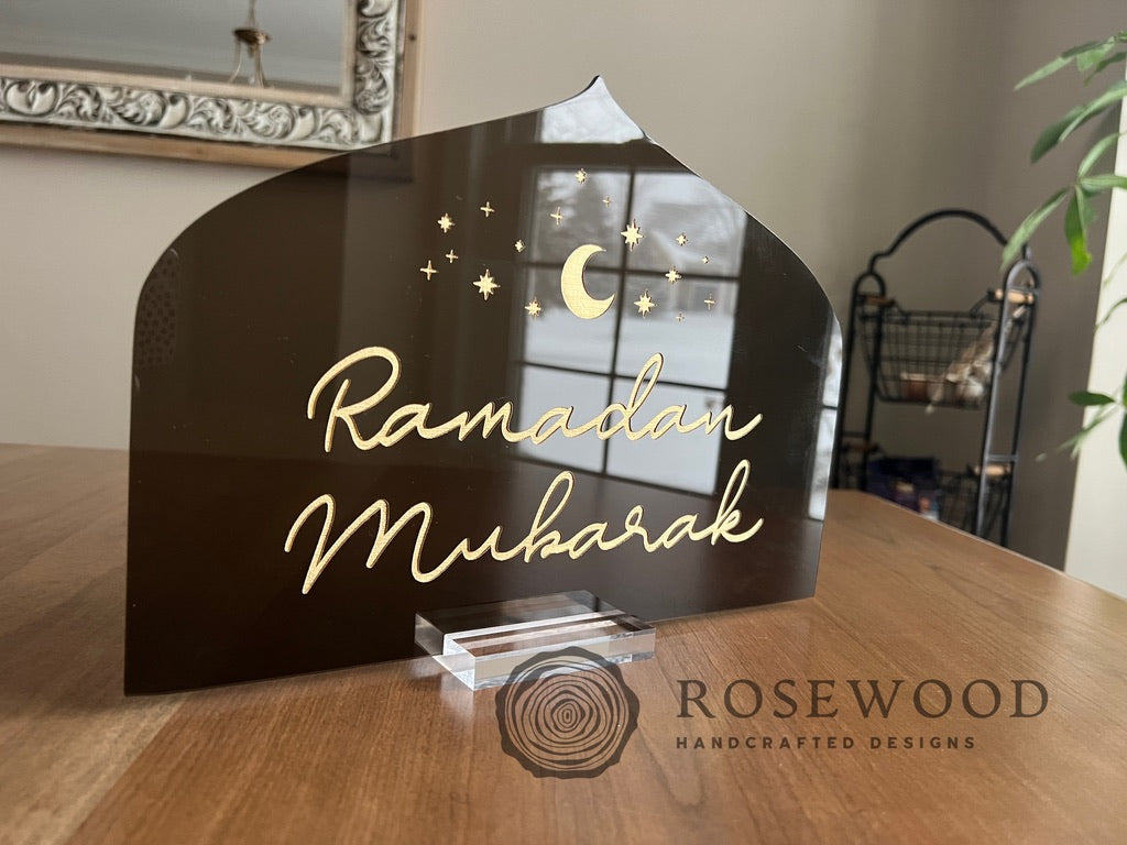 Ramadan Mubarak Table Sign